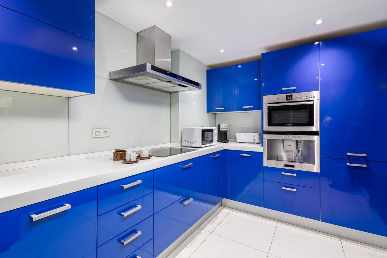 Puerto Banus, Edificio Tembo, 2 Bedroom Apartment, Parking And Pool Marbella Luaran gambar